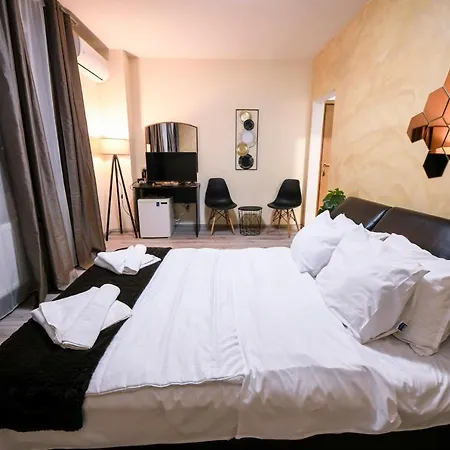 Paradise In The Mountain * Banszko