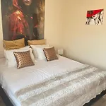 Paradise In The Mountain Отель Банско