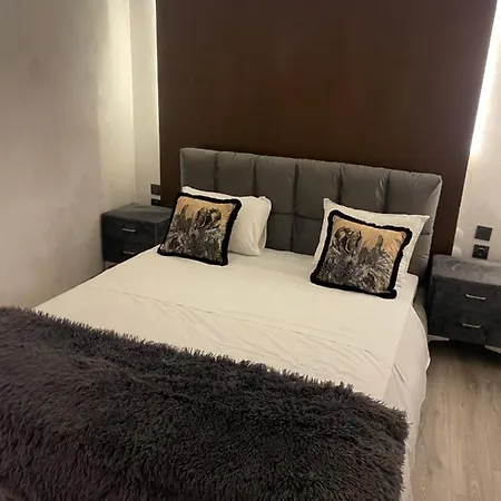 Paradise In The Mountain Hotel *