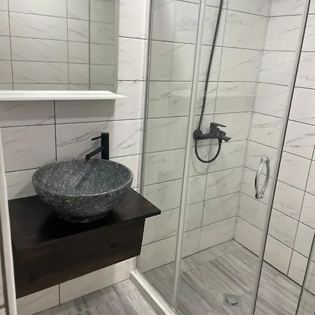 Hotel Paradise In The Mountain *