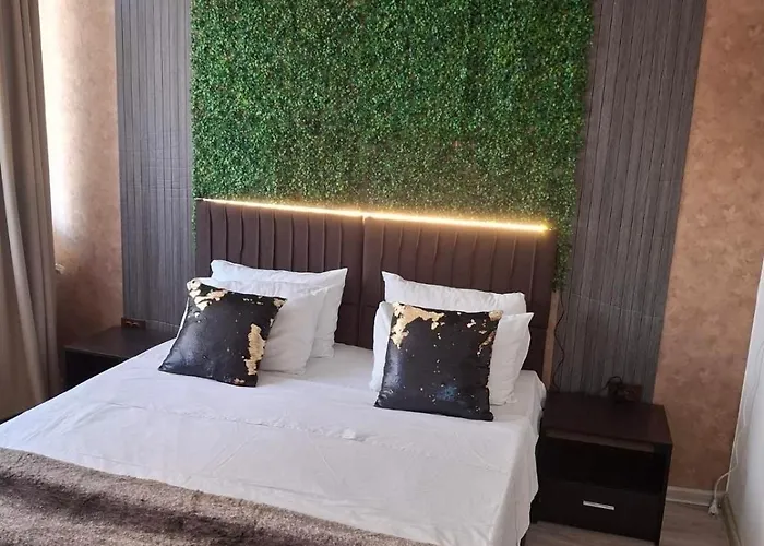 Paradise In The Mountain Hotel *