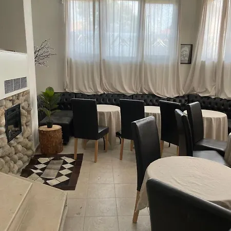 Otel Paradise In The Mountain Bansko