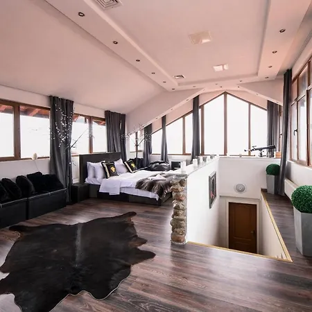 Family Lift Hotel *